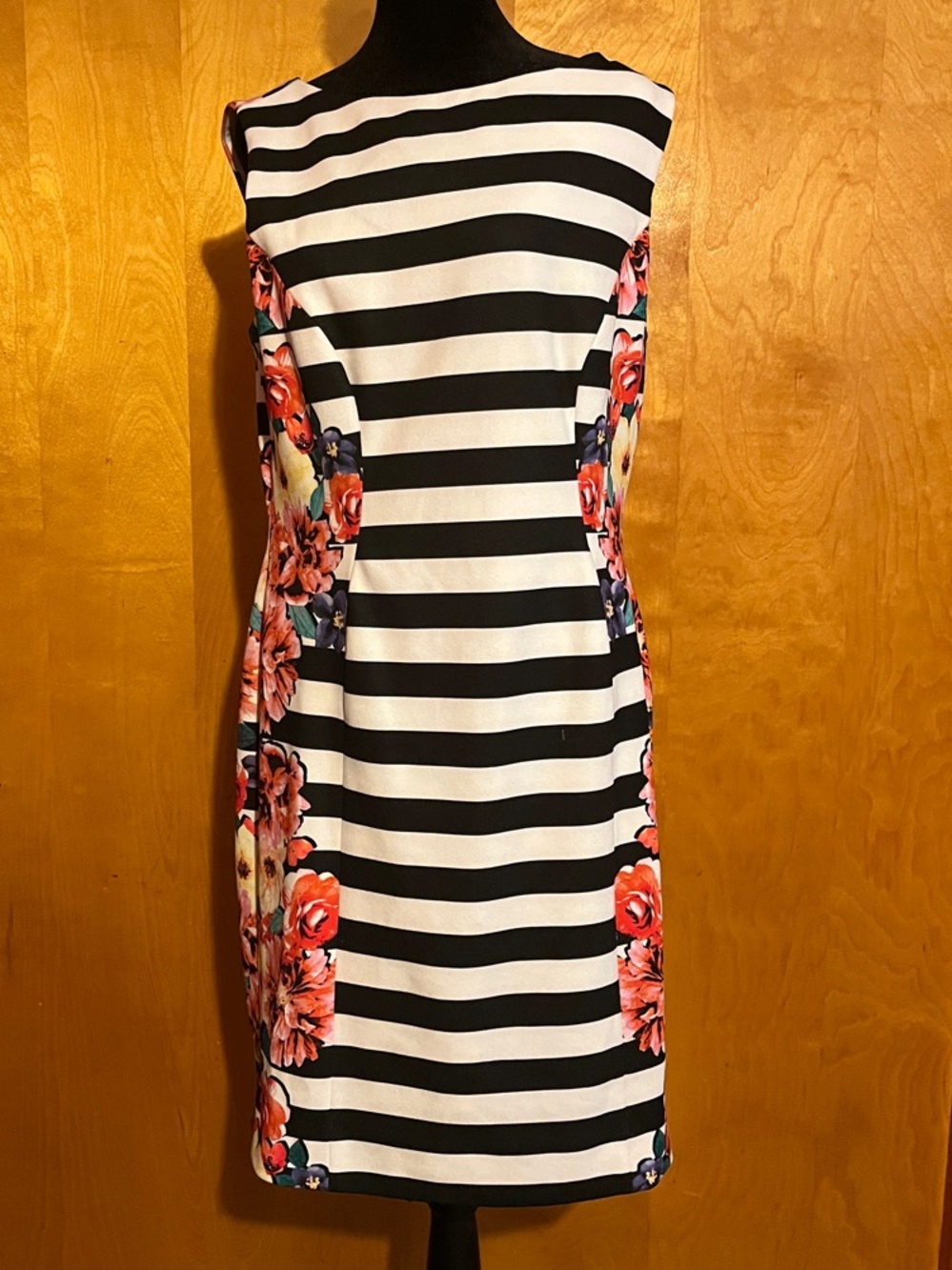 Tahari ASL Size 12 Black & White Striped Midi Dress with Floral Side Panel